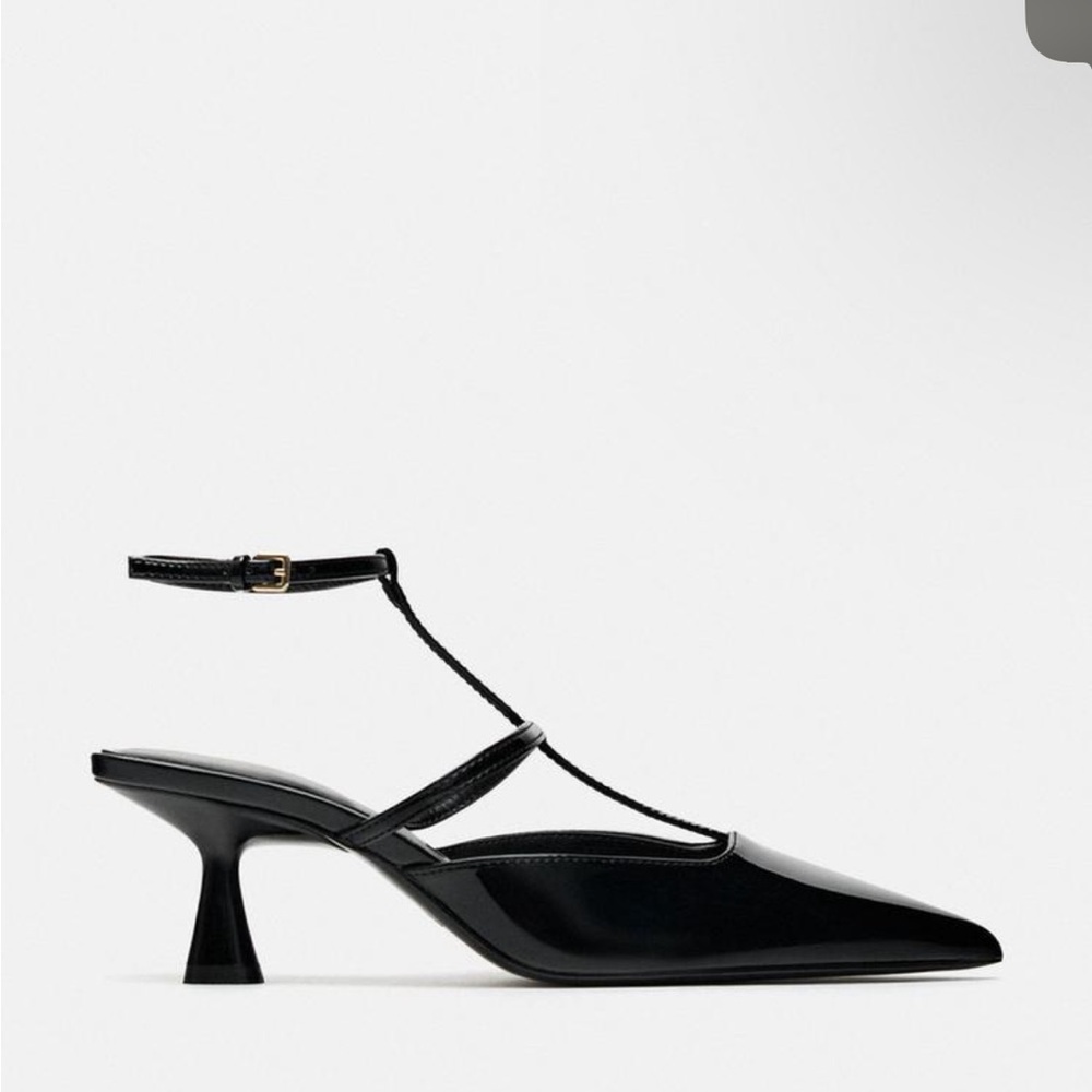 New Zara Strappy Heels Shoes, Black Leather, Gold Hardware Size 5